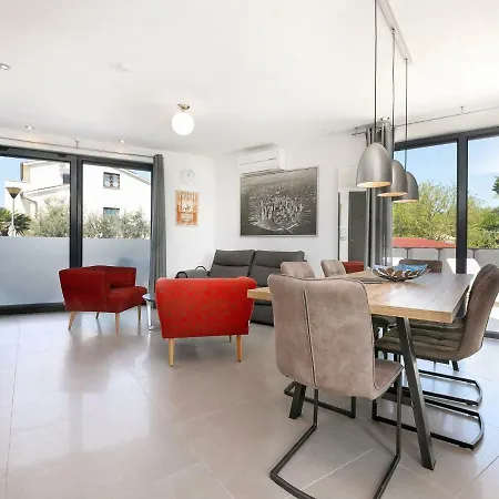 Casa Coleen Ferienhaus Funtana